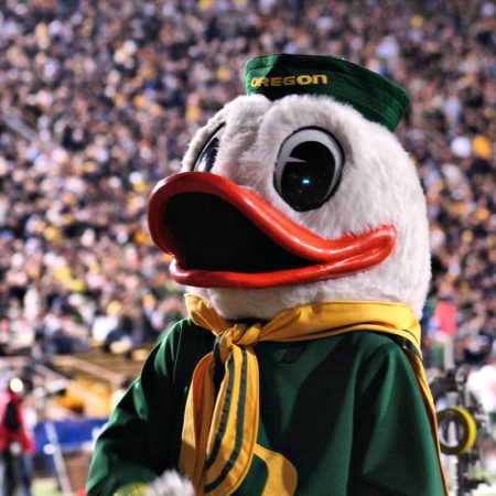 College Football Betting: Pac 12 Best Bets For Week 8